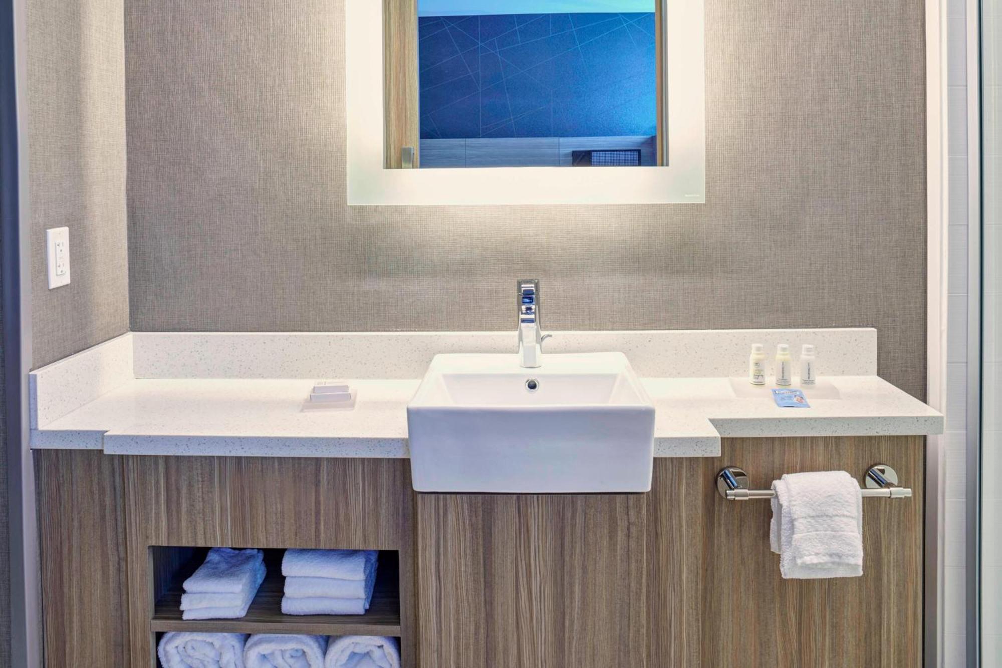 Springhill Suites By Marriott Grand Rapids West Grandville Buitenkant foto